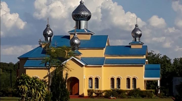Iglesia Ortodoxa Rusa Manto Sagrado de la Virgen María
